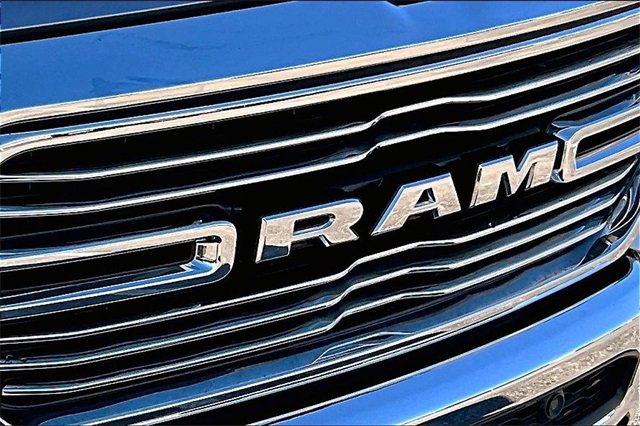 Used 2021 RAM 1500 Laramie image 34