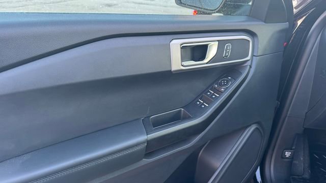 New 2025 Ford Explorer 4WD Police Interceptor image 18