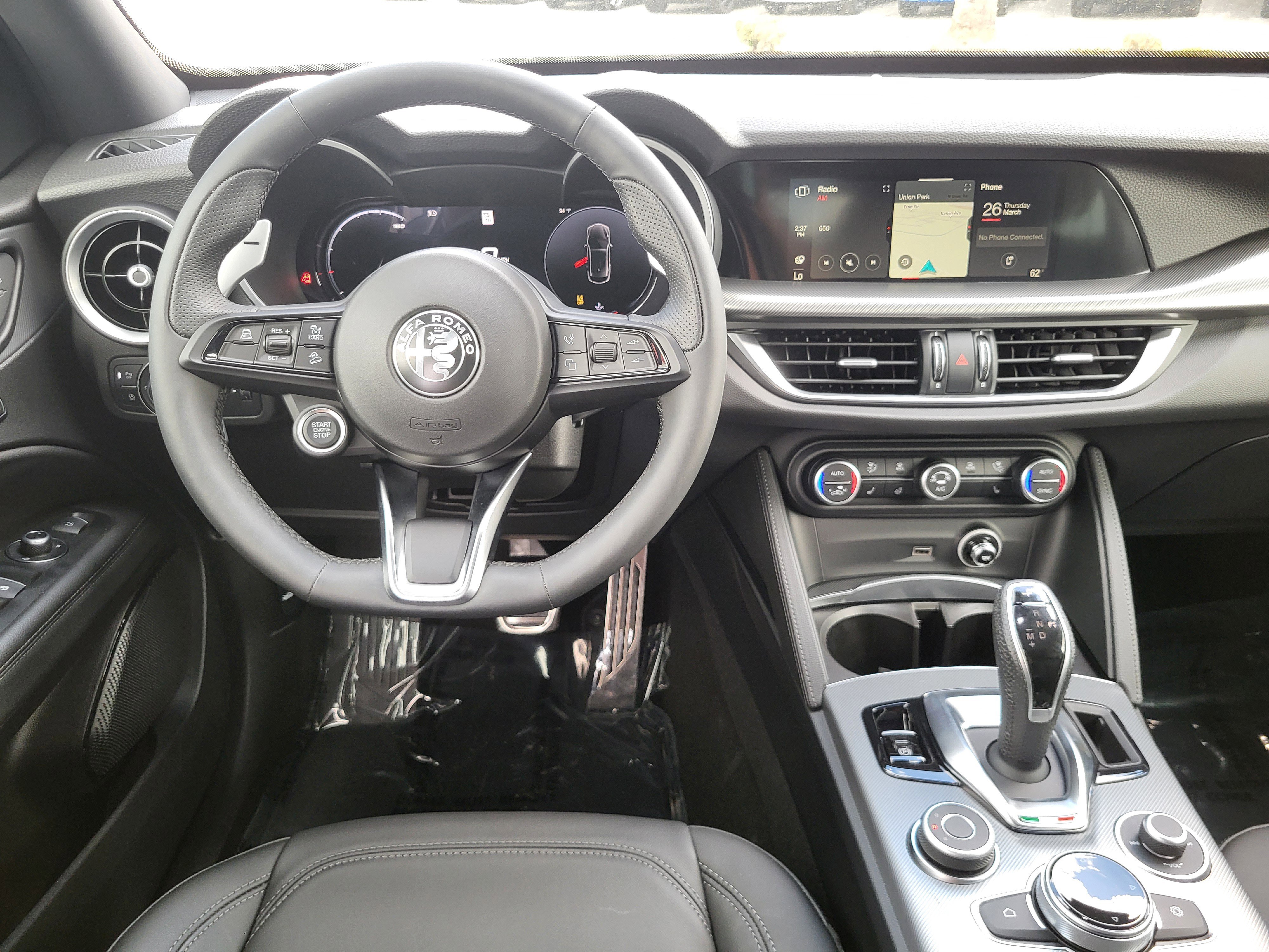 New 2025 Alfa Romeo Stelvio Sprint image 39