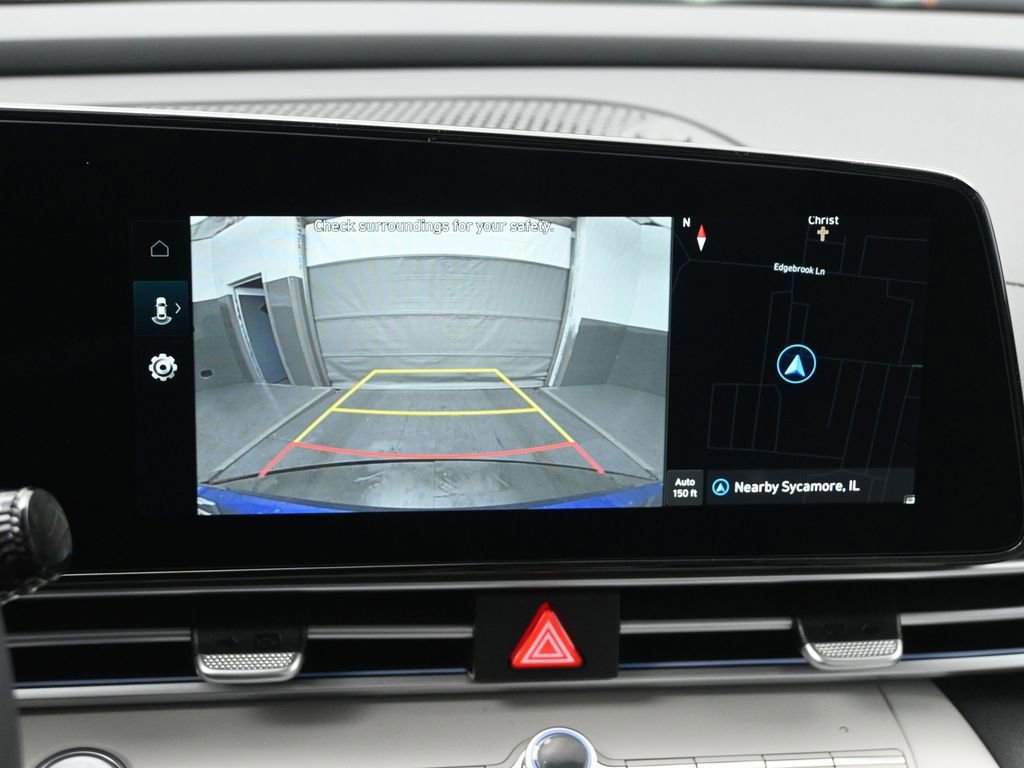 New 2026 Hyundai Elantra Limited image 16