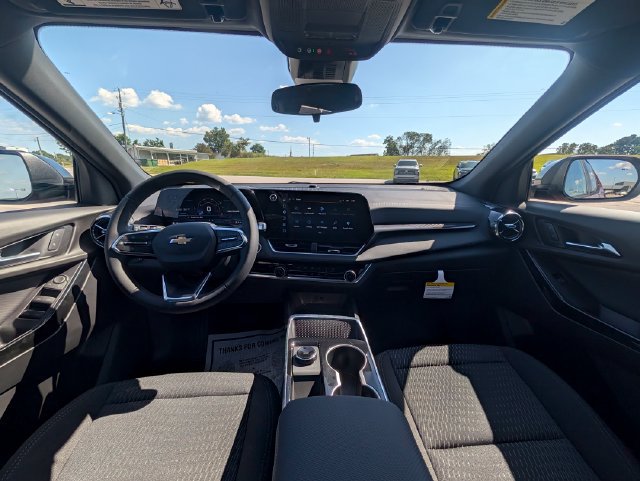 New 2027 Chevrolet Equinox LT FWD image 12