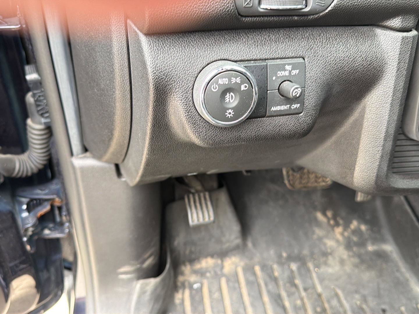 Used 2017 Chevrolet Traverse Premier AWD/4WD image 12