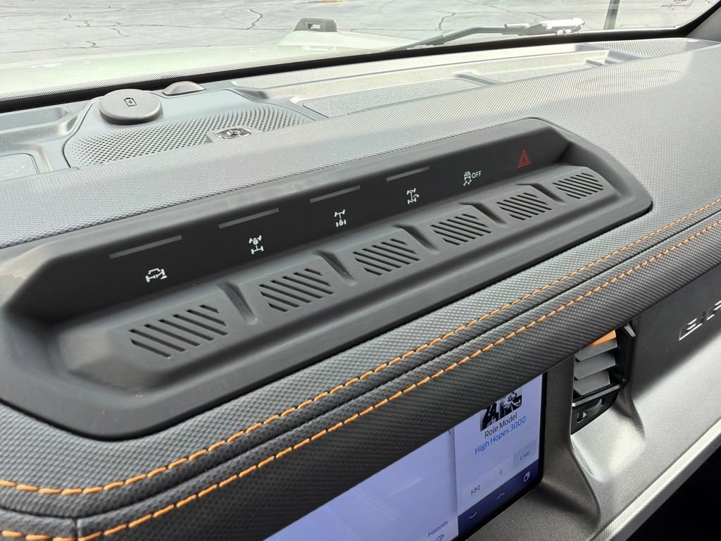Used 2024 Ford Bronco Badlands AWD/4WD image 98