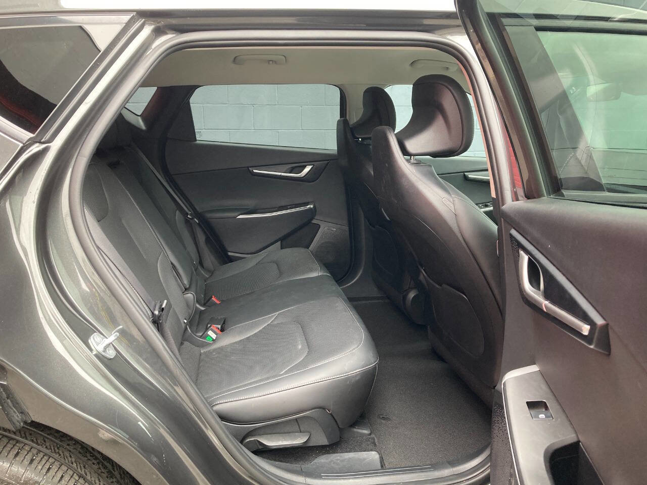 Used 2023 Kia EV6 Wind image 10