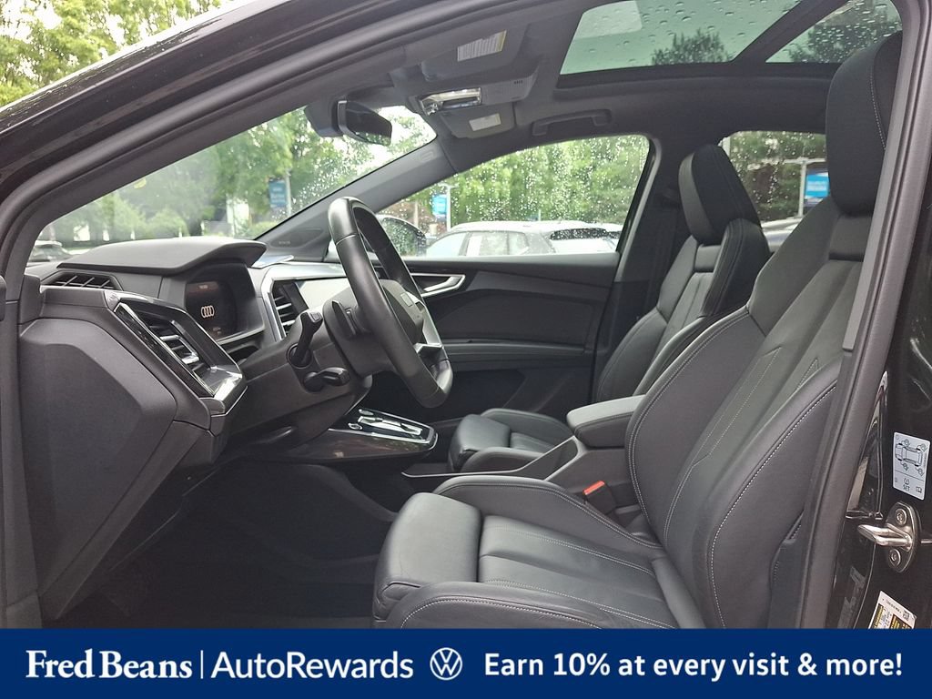 Used 2022 Audi Q4 e-tron Premium Plus w/ Premium Plus AWD/4WD image 18