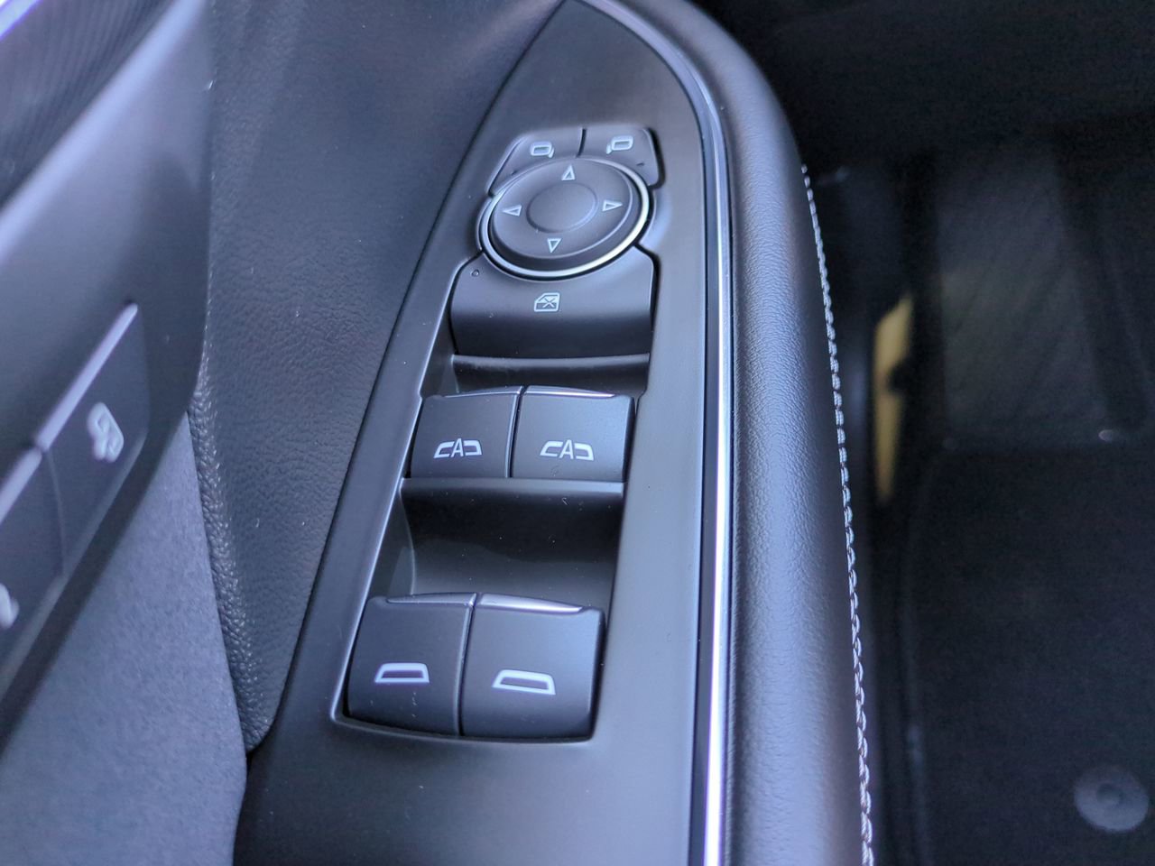 New 2026 Buick Envision Sport Touring AWD/4WD image 23