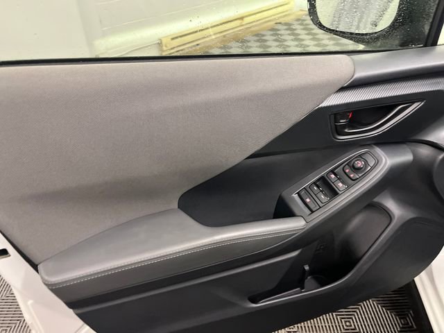 Used 2024 Subaru Crosstrek 2.0i Premium image 10