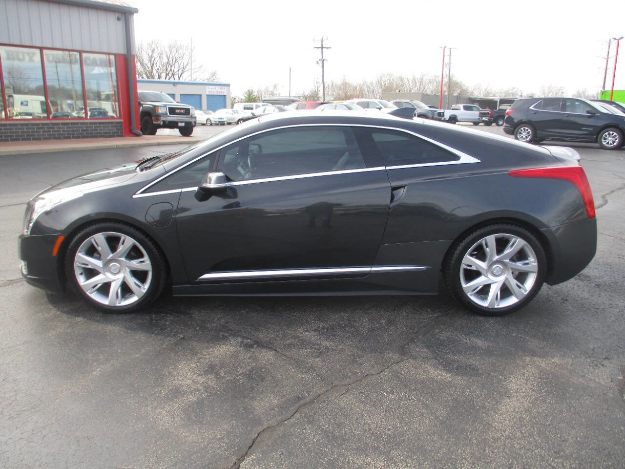 Used 2016 Cadillac ELR image 2