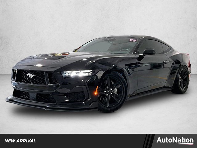 Used 2025 Ford Mustang GT RWD image 1