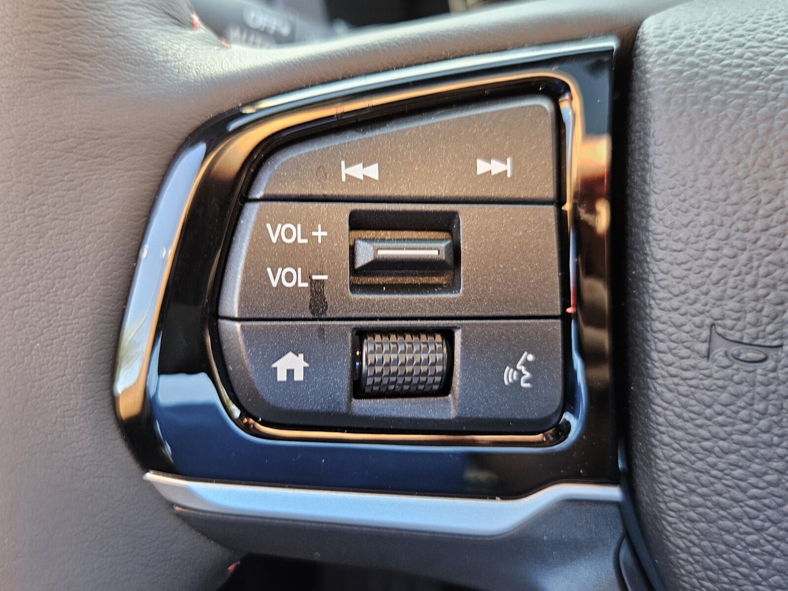 New 2025 Honda Odyssey Sport-L image 32