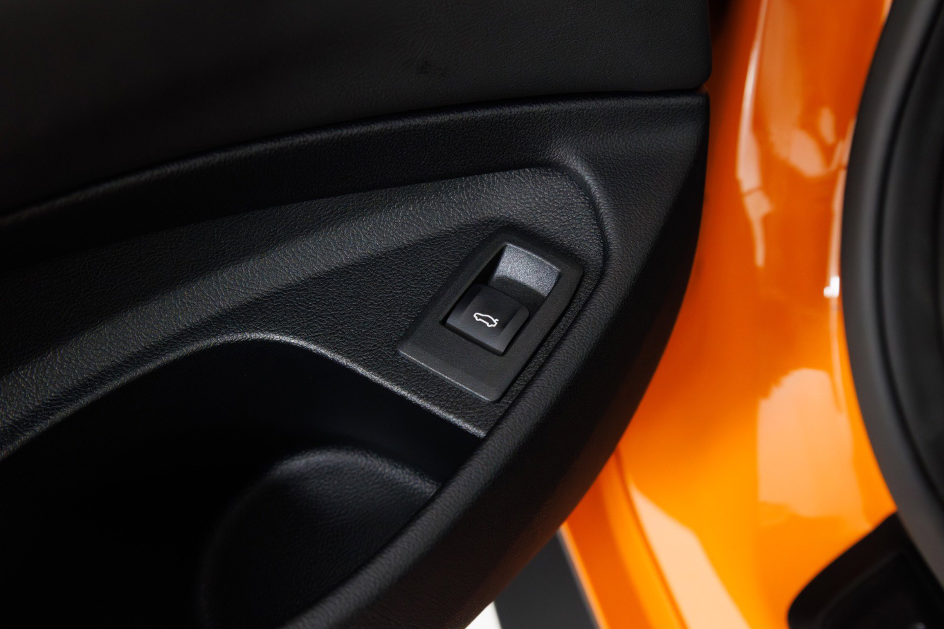 Used 2026 BMW M4 Competition RWD image 32