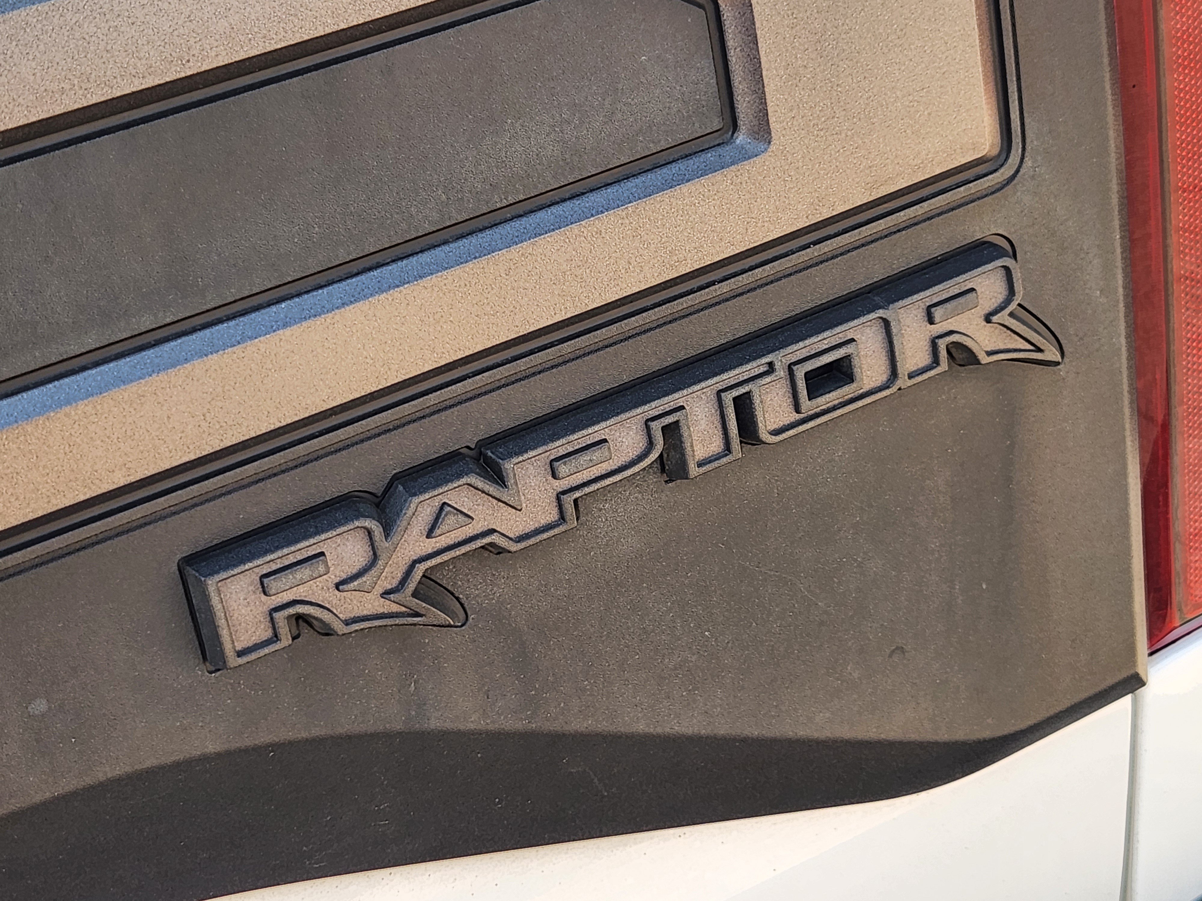 Used 2019 Ford F150 Raptor w/ Equipment Group 802A Luxury AWD/4WD image 7