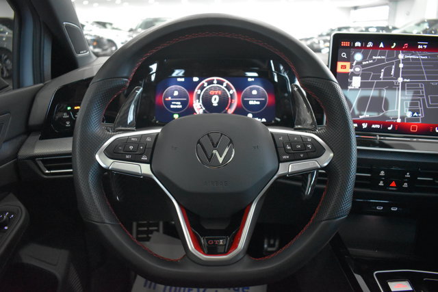Used 2025 Volkswagen GTI SE FWD image 18