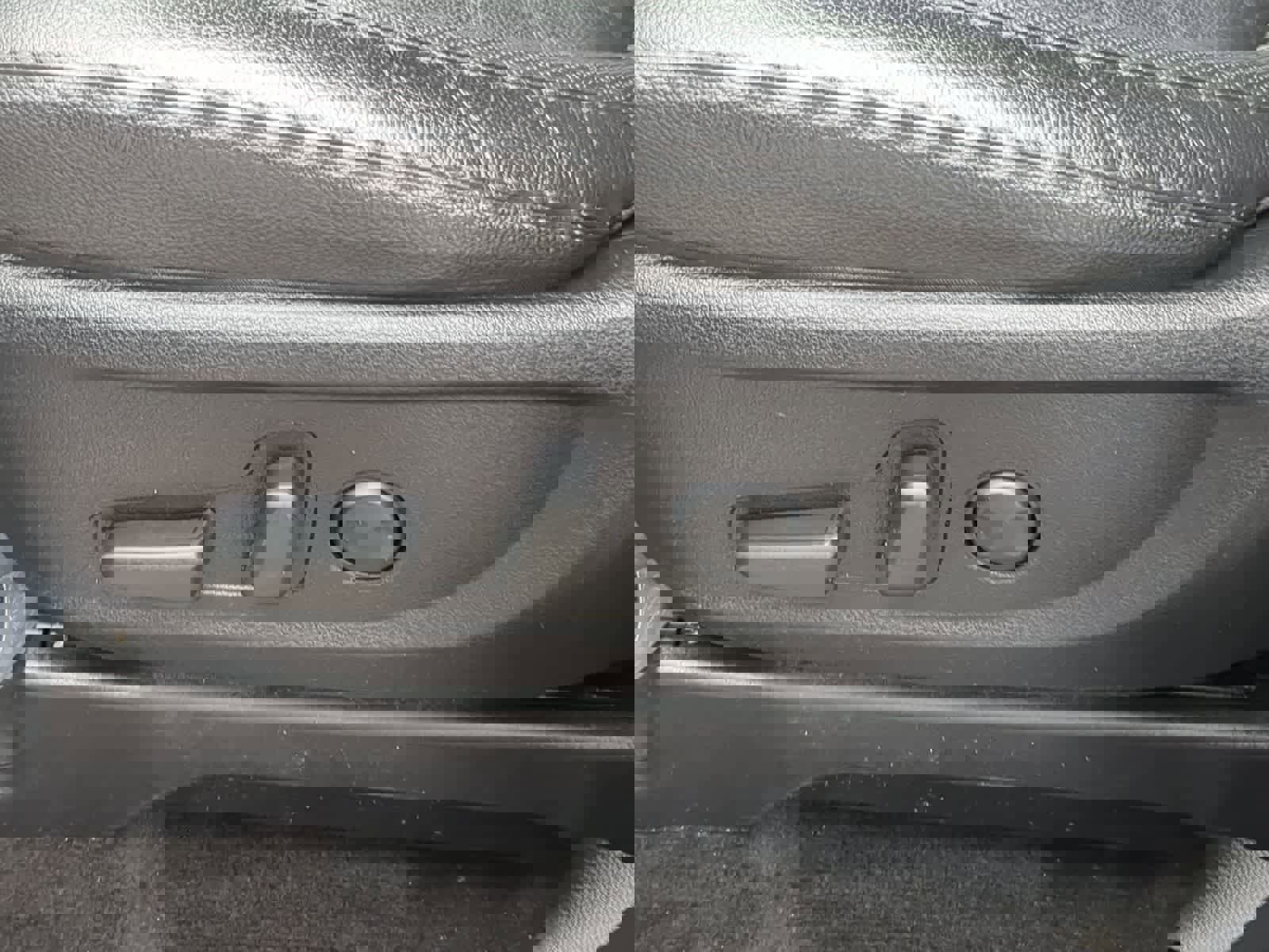 Used 2022 Hyundai Palisade SEL w/ Premium Package image 17