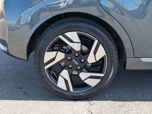 Certified 2023 Kia Soul GT-Line FWD image 9