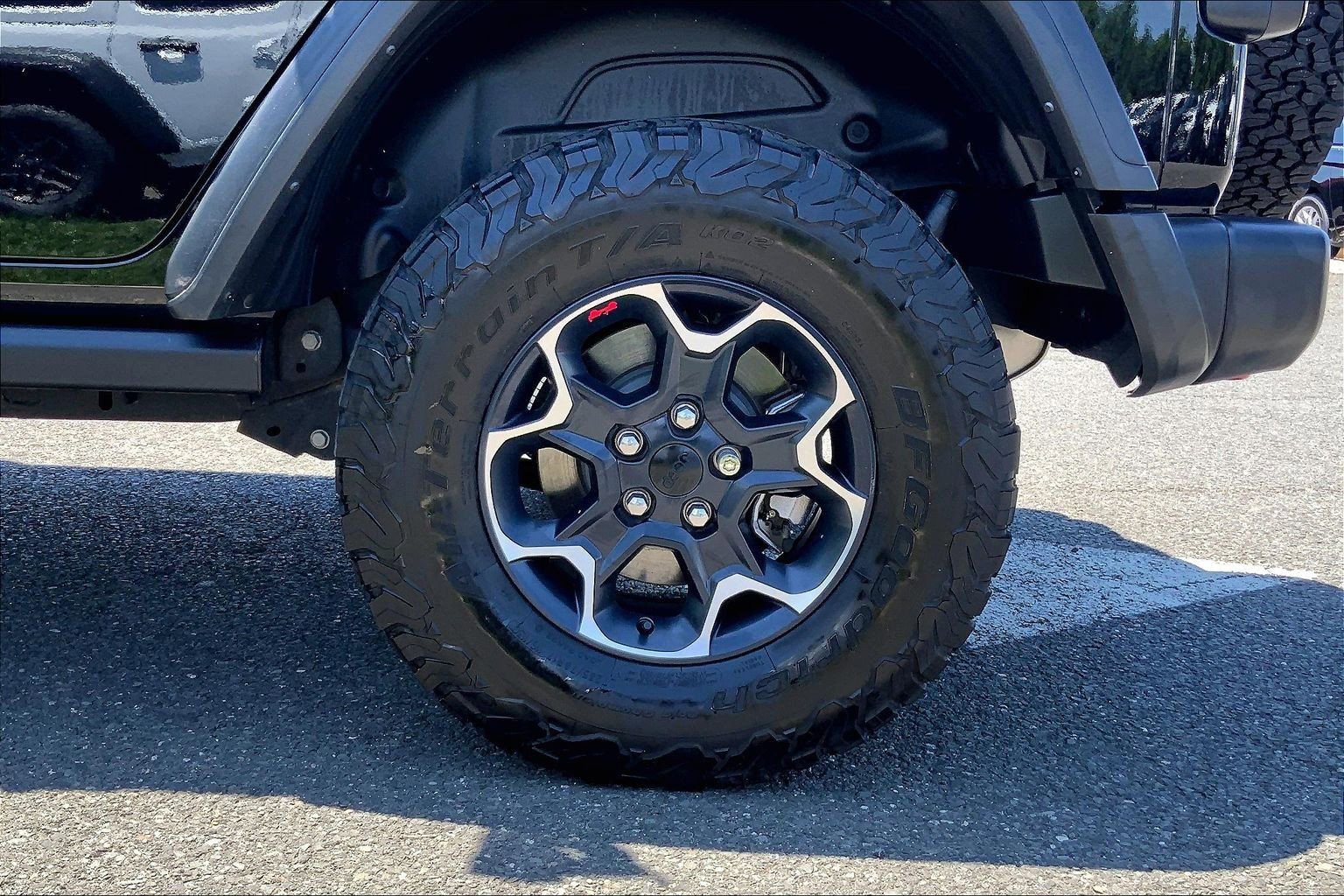Used 2023 Jeep Wrangler Unlimited Rubicon w/ Cold Weather Group AWD/4WD image 8