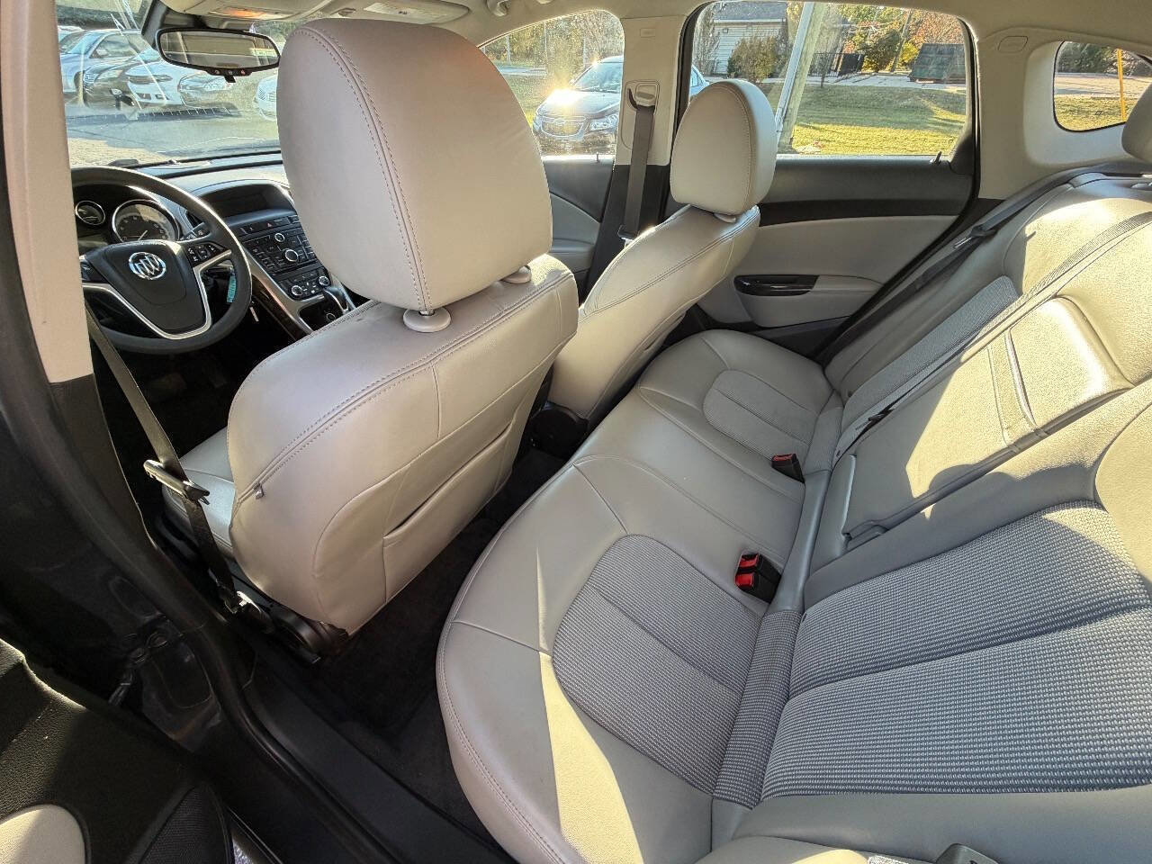 Used 2017 Buick Verano image 11