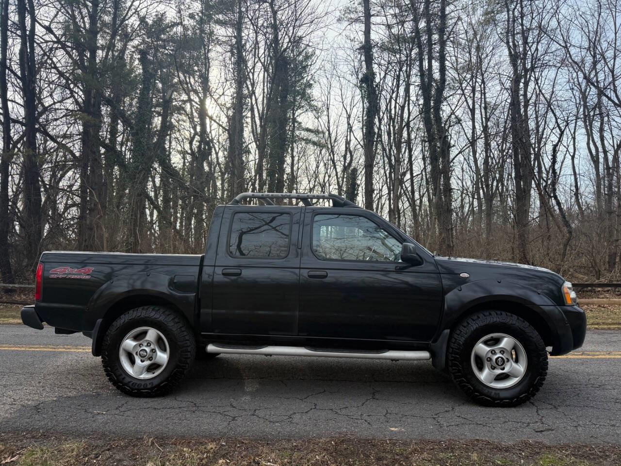 Used 2002 Nissan Frontier SE image 13