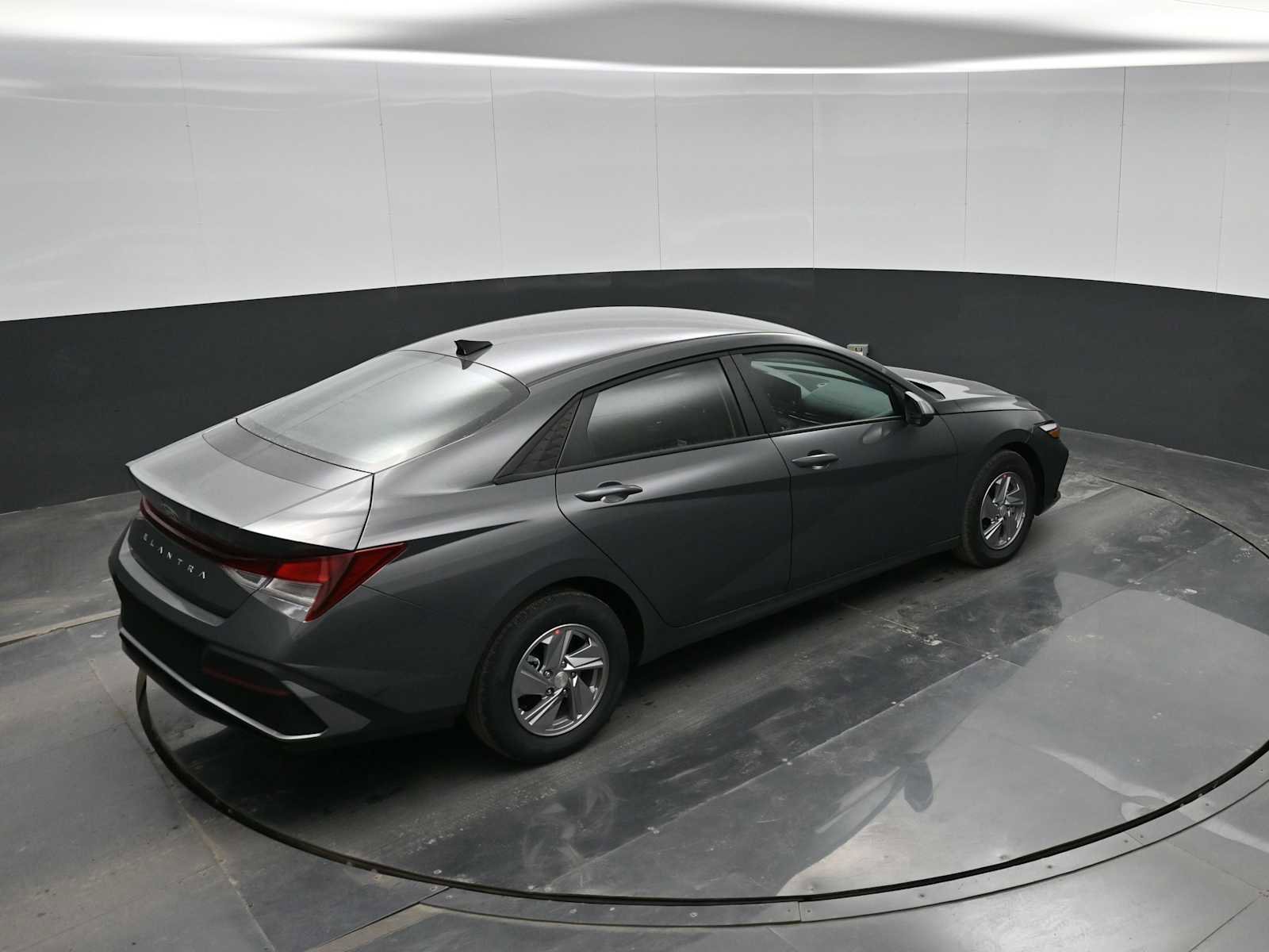 New 2026 Hyundai Elantra SE image 27