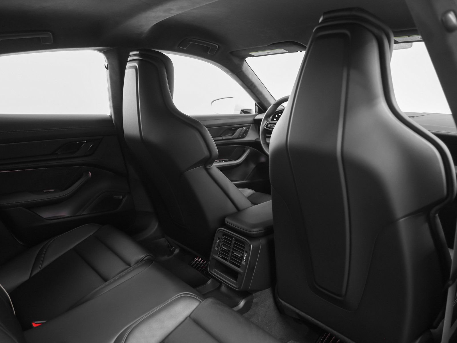 New 2026 Porsche Taycan GTS image 35