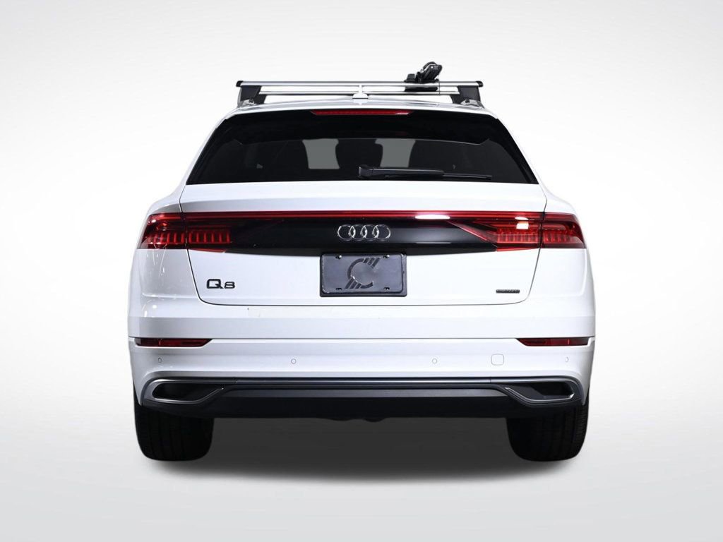 Used 2023 Audi Q8 Premium w/ Convenience Package image 4