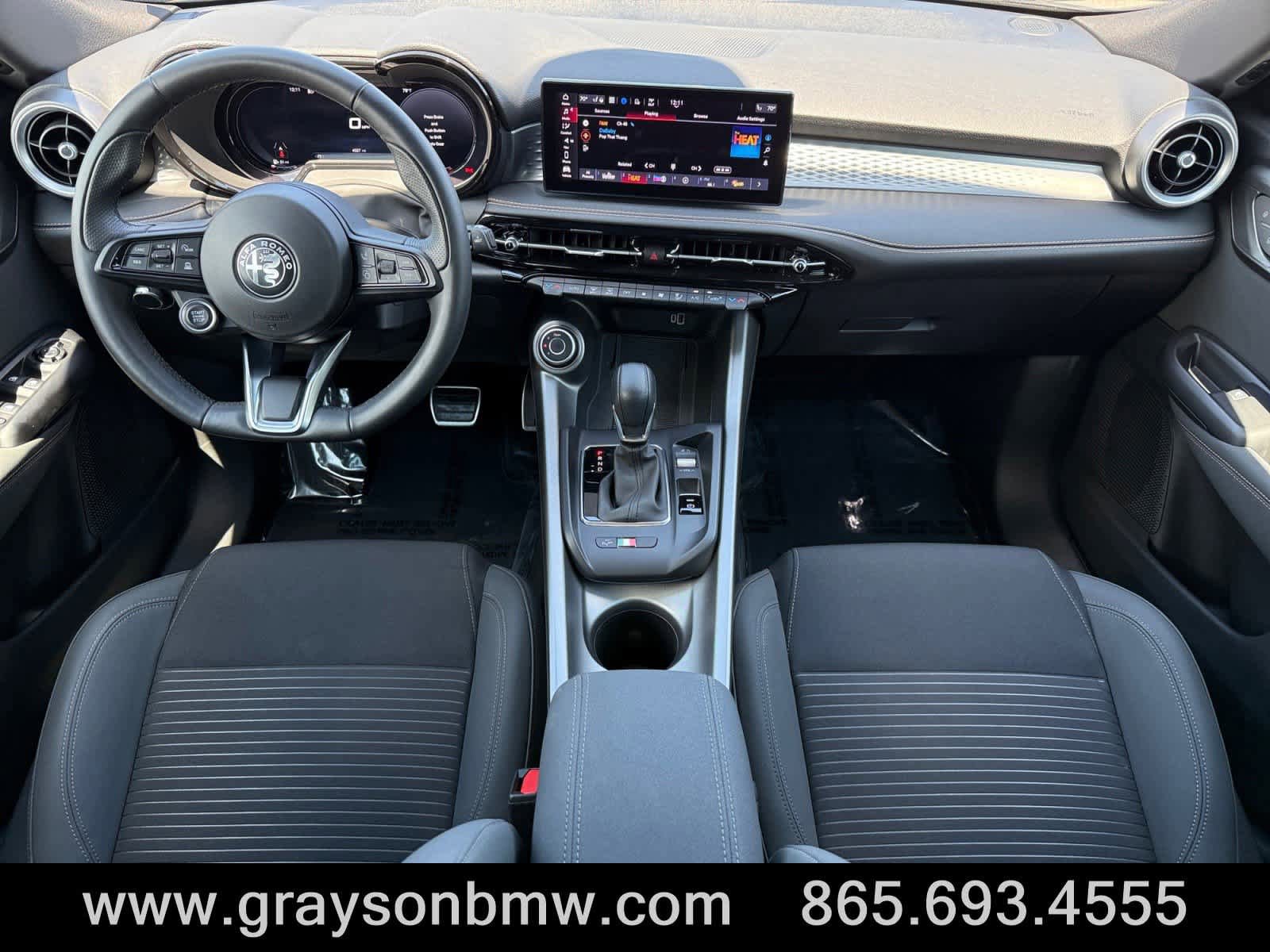 Used 2025 Alfa Romeo Tonale AWD/4WD image 16