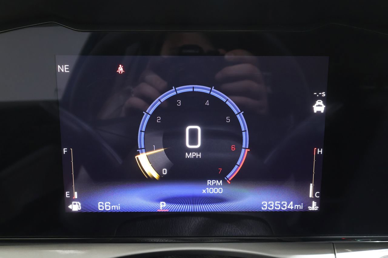 Certified 2025 Chevrolet Trax LT image 11