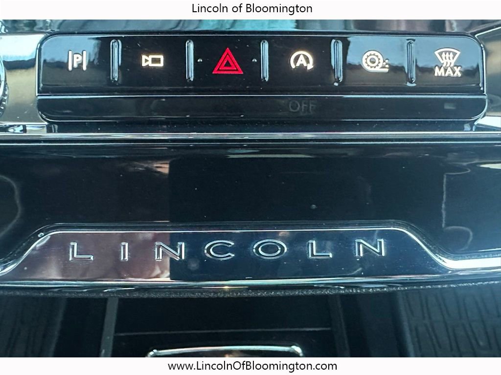 New 2025 Lincoln Corsair AWD w/ Equipment Group 101A image 31