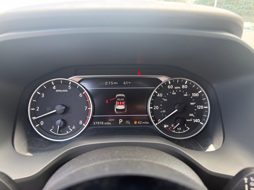 Used 2023 Nissan Rogue SV image 19