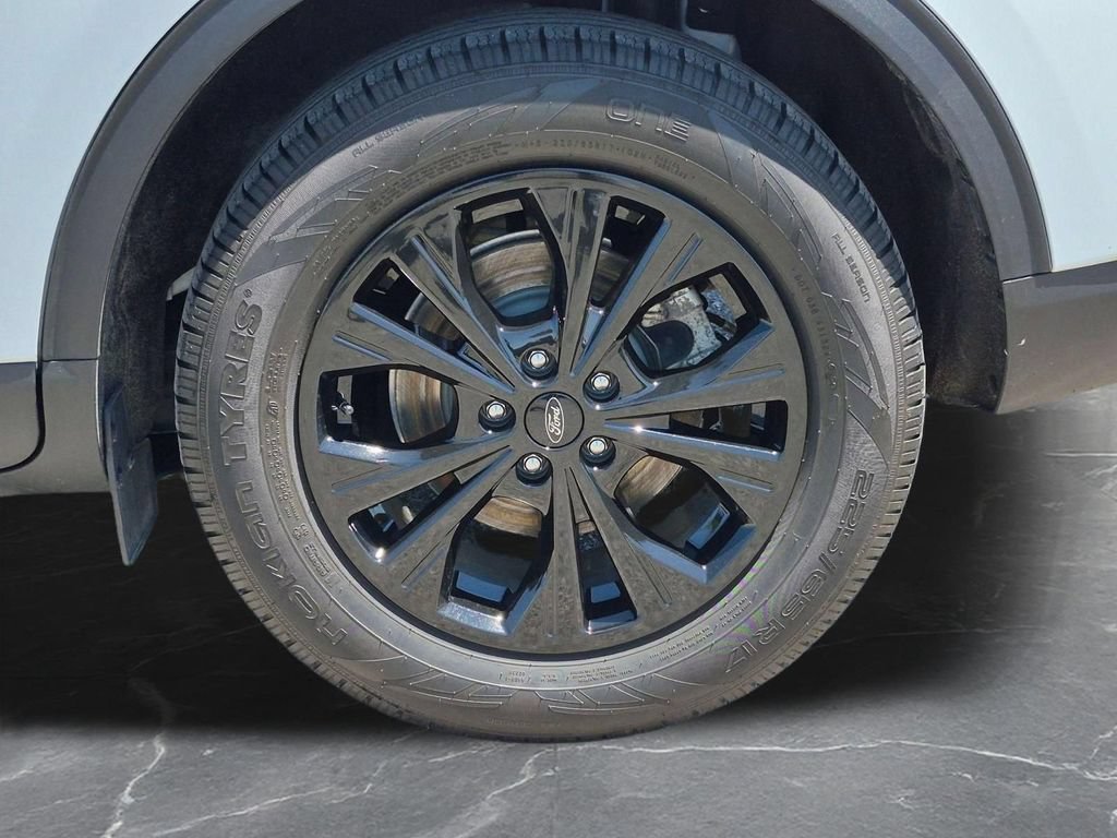 Used 2023 Ford Escape Active FWD image 32
