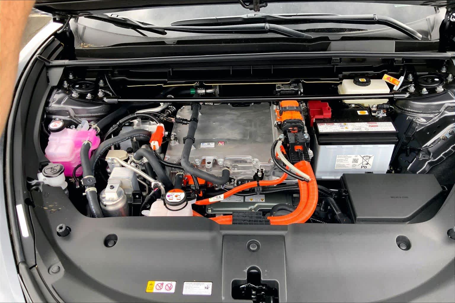 New 2026 Lexus RZ 450e AWD w/ Technology Package image 16