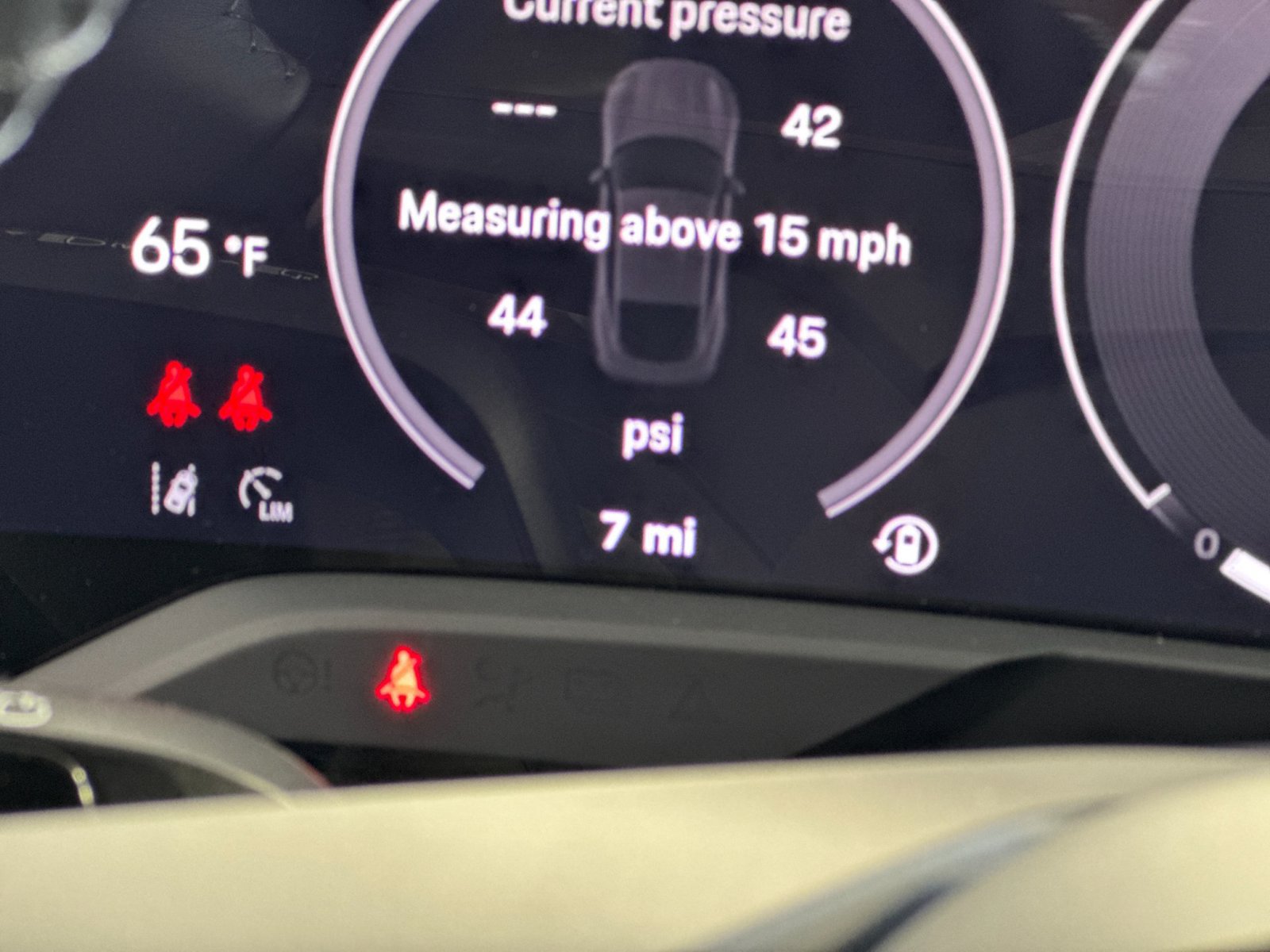 New 2026 Porsche Taycan 4S AWD/4WD image 31