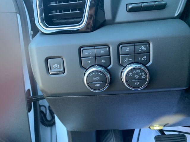 New 2026 GMC Sierra 3500 Denali Ultimate image 23