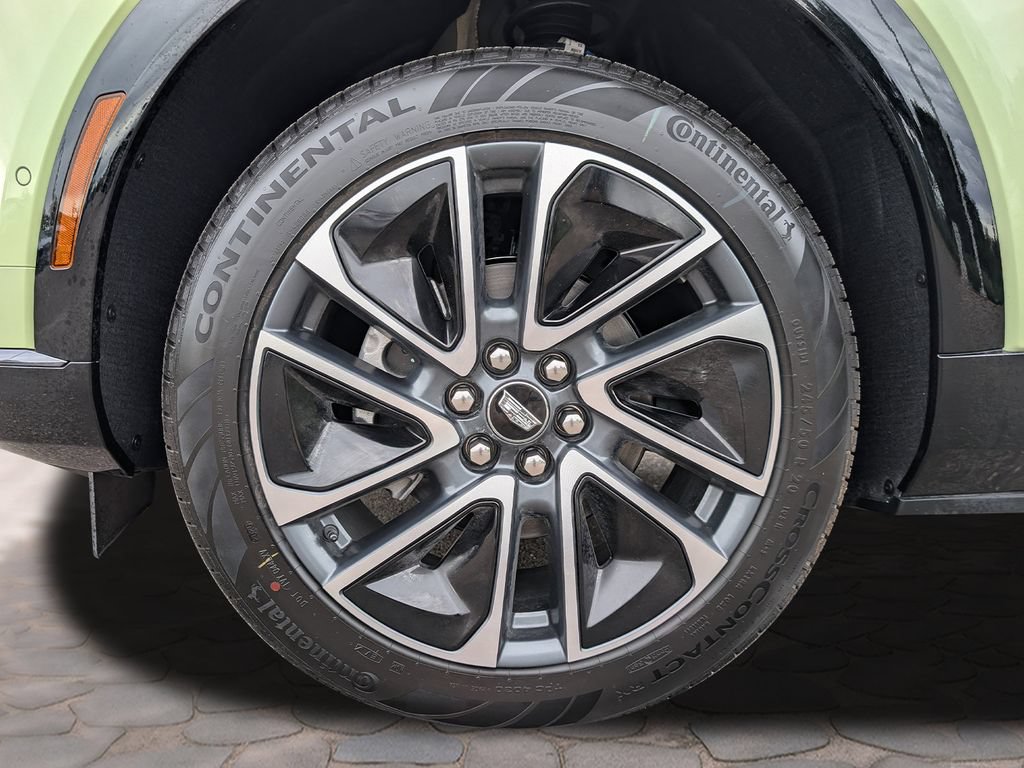 New 2027 Cadillac Optiq Sport AWD/4WD image 9