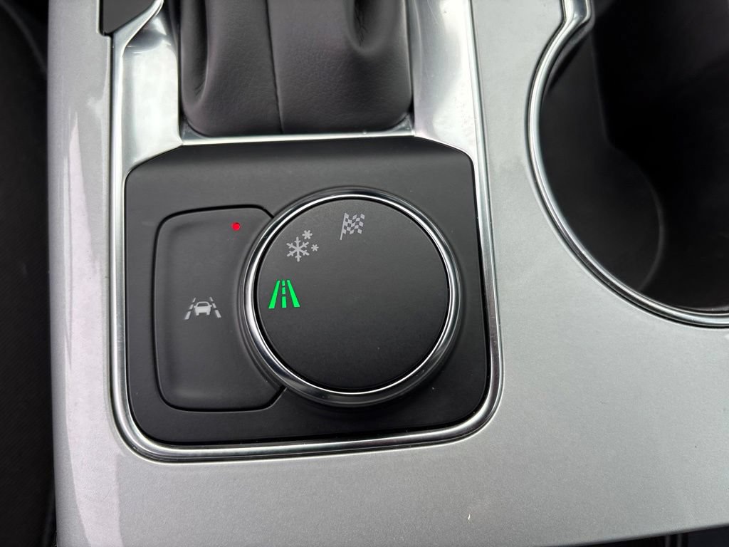Used 2025 Chevrolet Blazer LT w/ Redline Edition FWD image 19