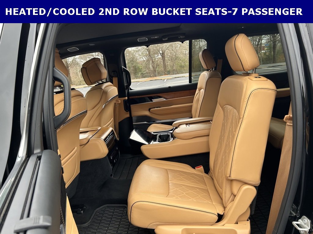 Used 2024 Jeep Grand Wagoneer Series III w/ HD Trailer Tow Package image 7