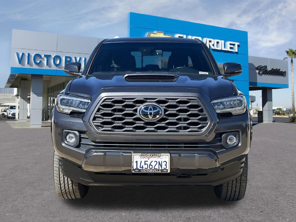 Used 2022 Toyota Tacoma TRD Sport w/ Technology Package RWD image 9