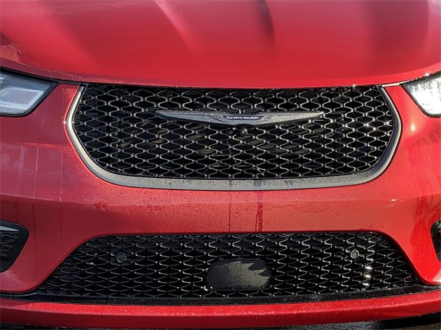 New 2026 Chrysler Pacifica Select image 41