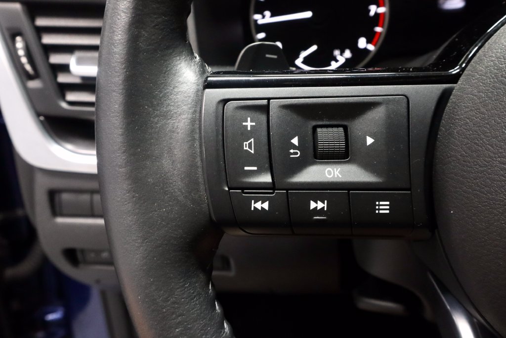 Certified 2023 Nissan Rogue SV w/ SV Premium B Package AWD/4WD image 29
