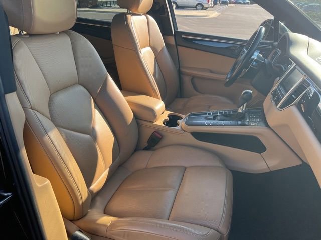 Used 2016 Porsche Macan S image 36