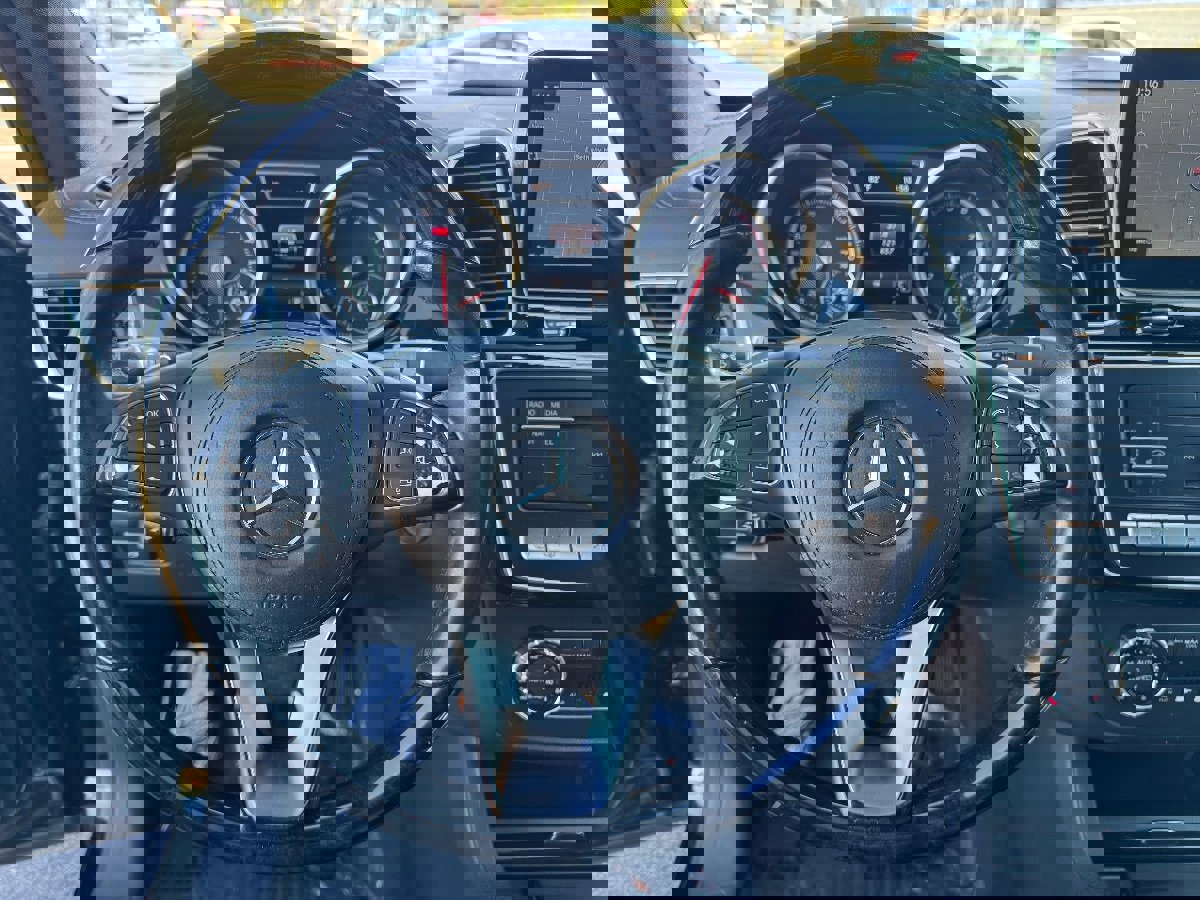 Used 2017 Mercedes-Benz GLS 550 4MATIC image 17