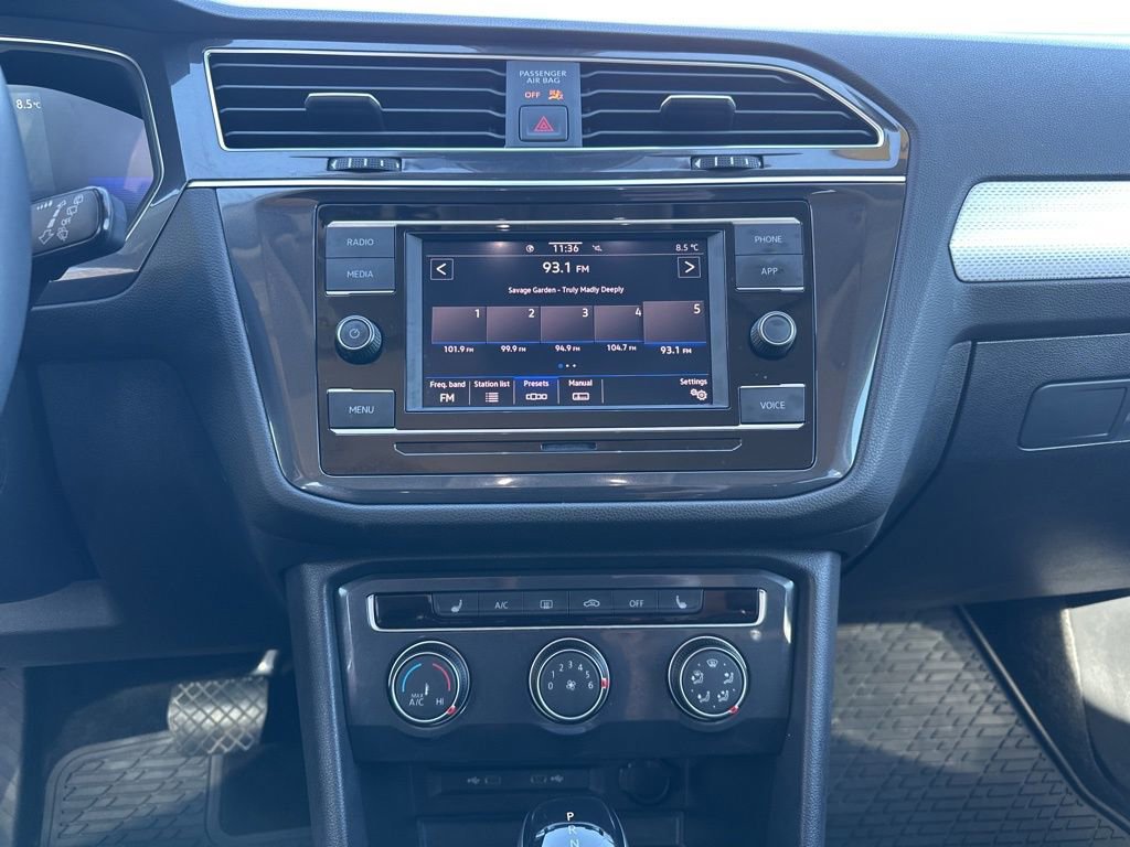 Used 2024 Volkswagen Tiguan S image 21