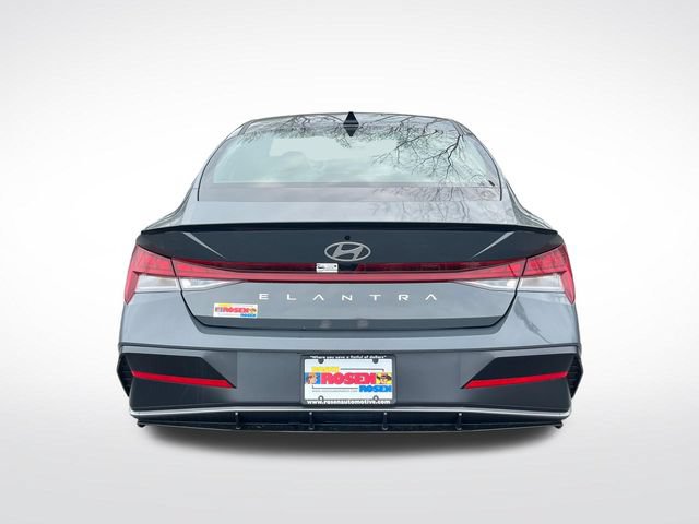 New 2026 Hyundai Elantra SEL Sport Premium FWD image 4