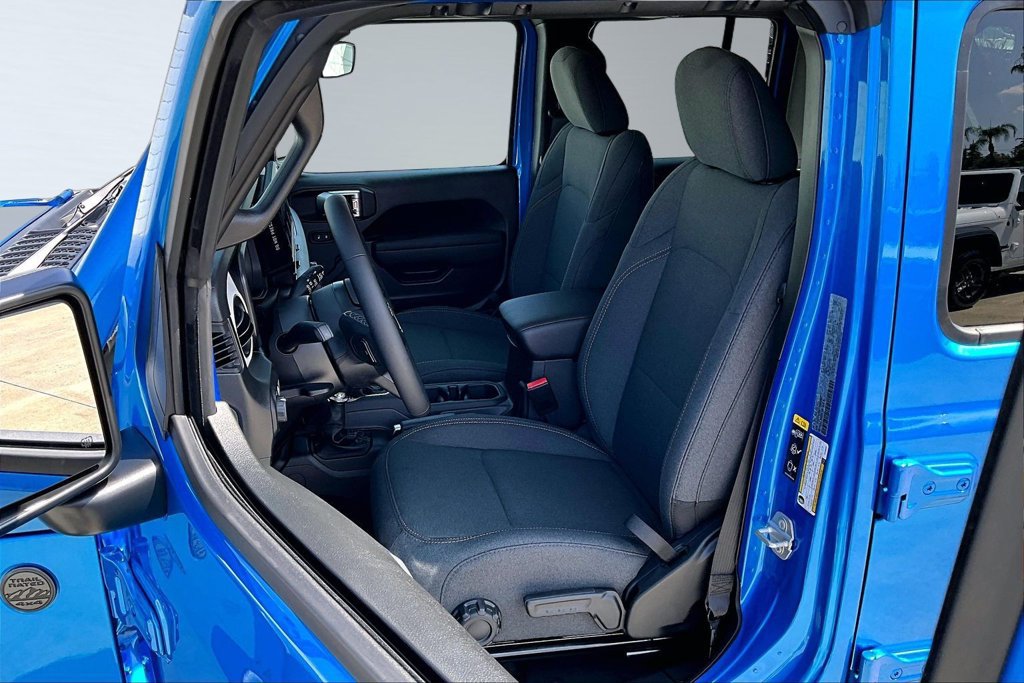 New 2026 Jeep Wrangler Unlimited Sport AWD/4WD image 3