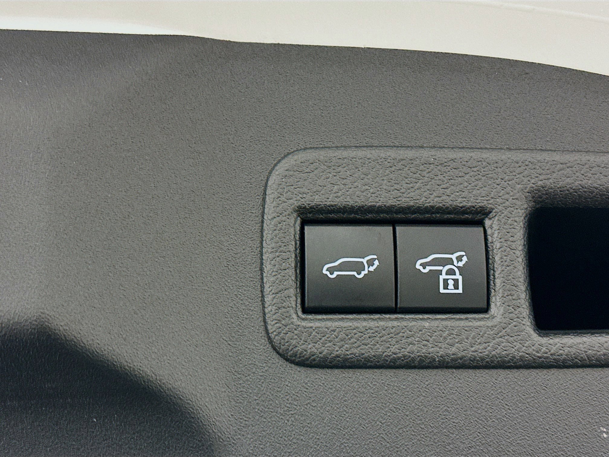 Used 2024 Toyota bZ4X AWD w/ Weather Package image 32
