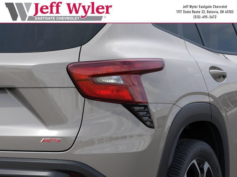 New 2026 Chevrolet Trax RS w/ Sunroof Package FWD image 12