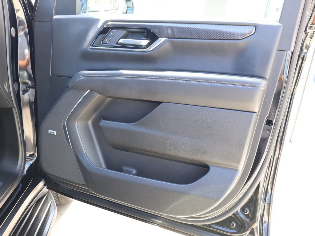 Certified 2025 GMC Yukon XL Elevation AWD/4WD image 41