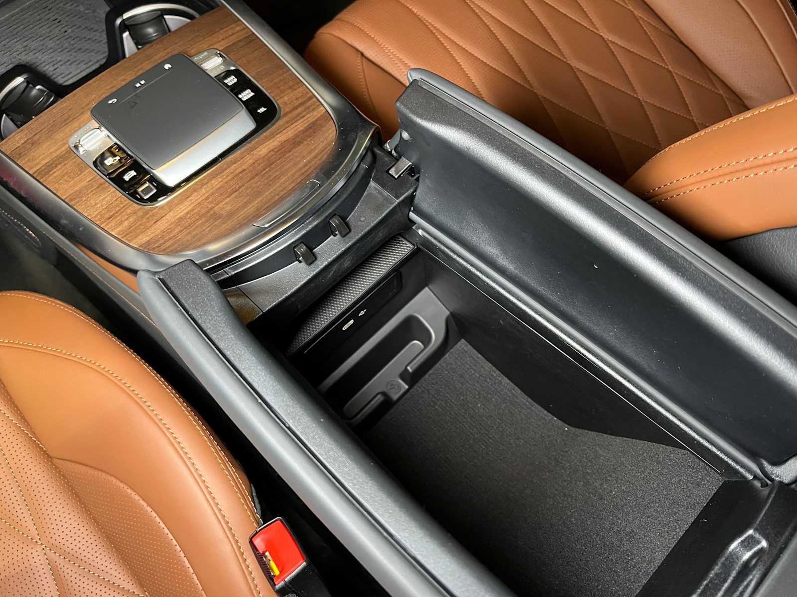 New 2027 Mercedes-Benz G 63 AMG 4MATIC image 34