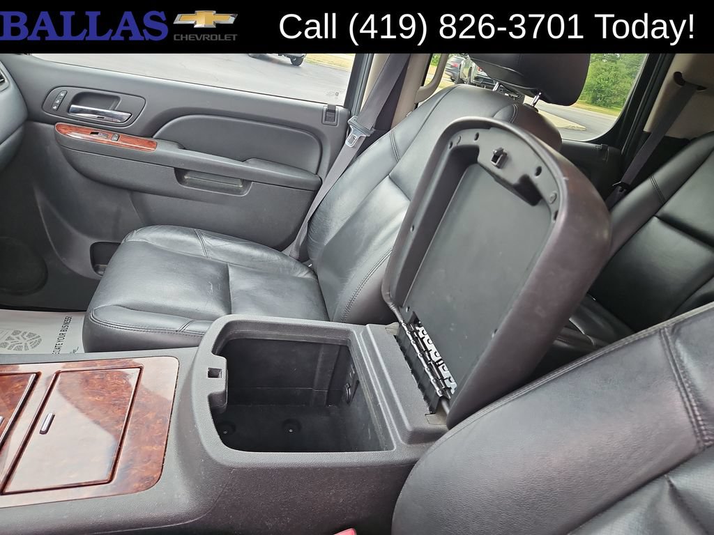 Used 2010 Chevrolet Tahoe LTZ AWD/4WD image 29