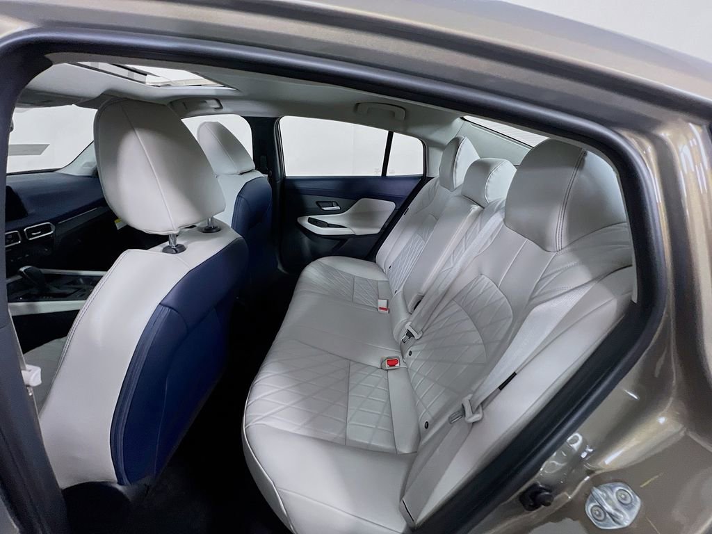 New 2026 Nissan Sentra SL FWD image 24